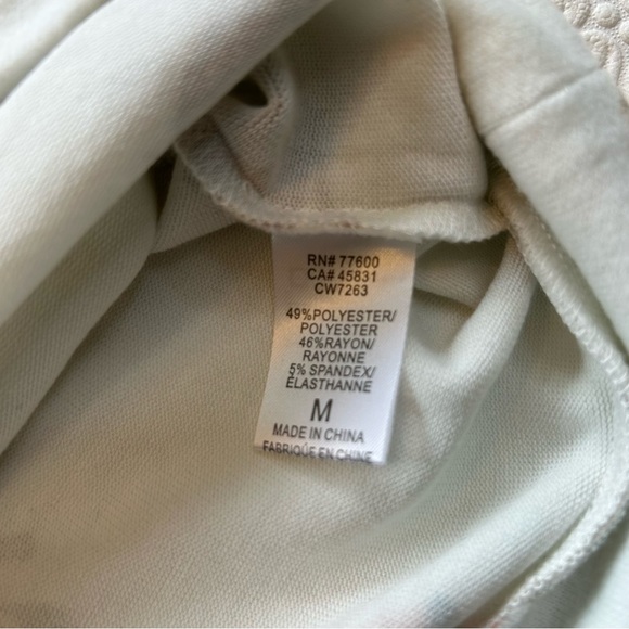 CHASER Love Knit Ruffle Tier Dolman Soft Sweater M NWOT - Picture 6 of 7